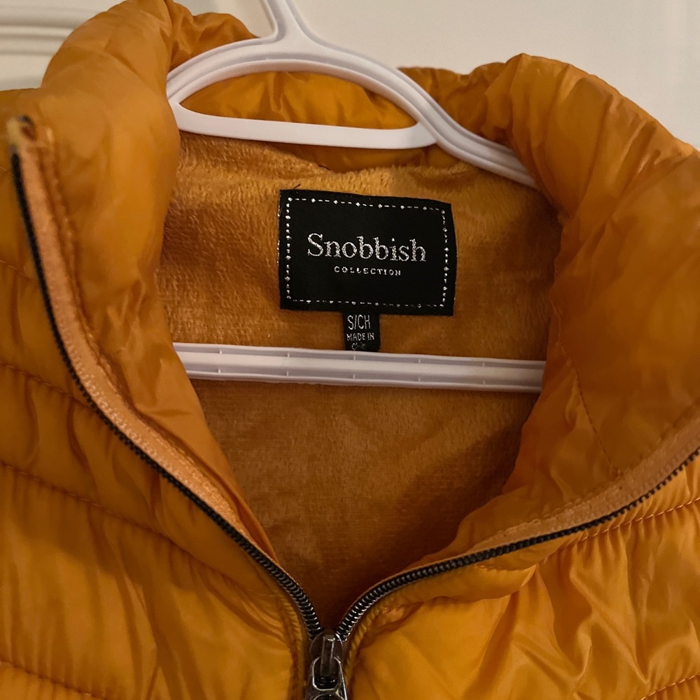 Snobbish puffer quitted vest